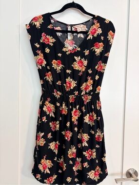 Mossimo Supply Co. Floral Dress Size M